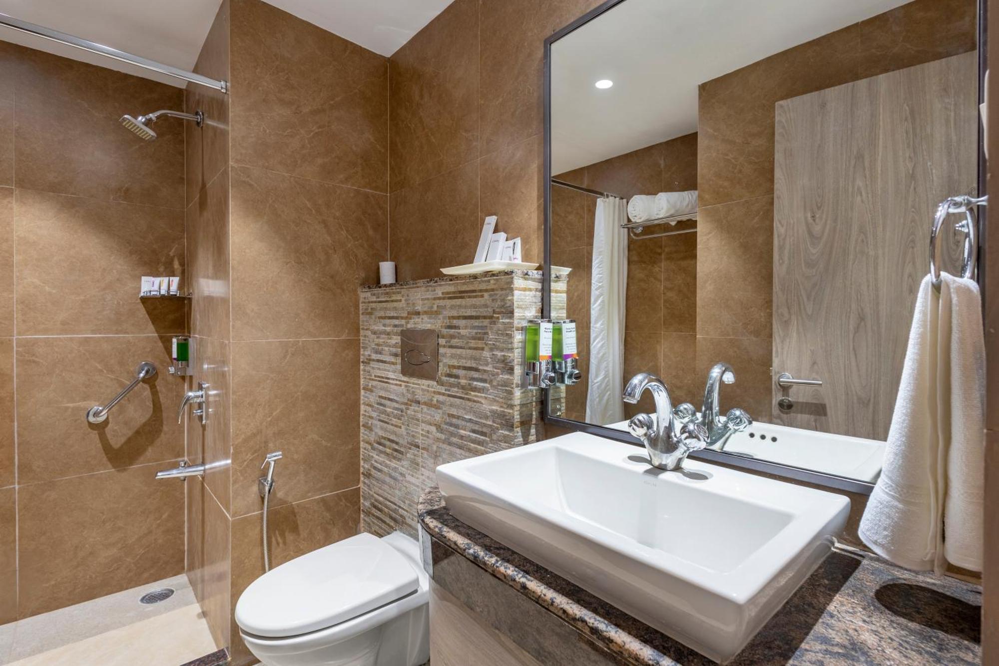 Hotel Sterling Corbett Garjia Zewnętrze zdjęcie