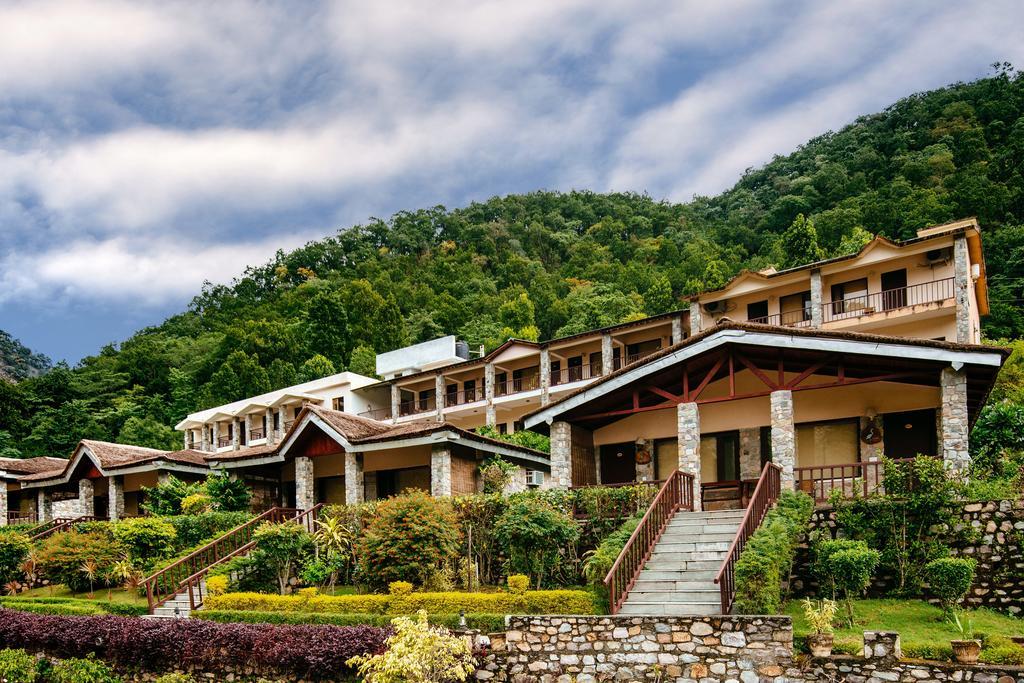 Hotel Sterling Corbett Garjia Zewnętrze zdjęcie